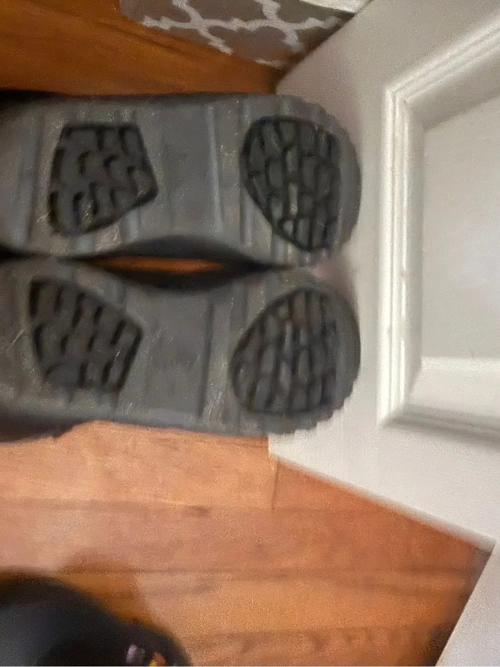 Kamik size 5 Boys' Waterproof Snow Boots